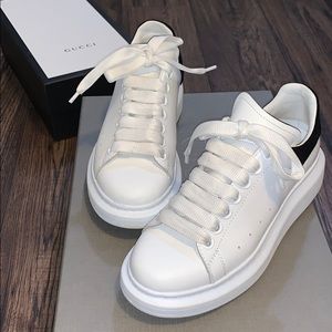 Alexander Mcqueen size 36 ( 6 US )